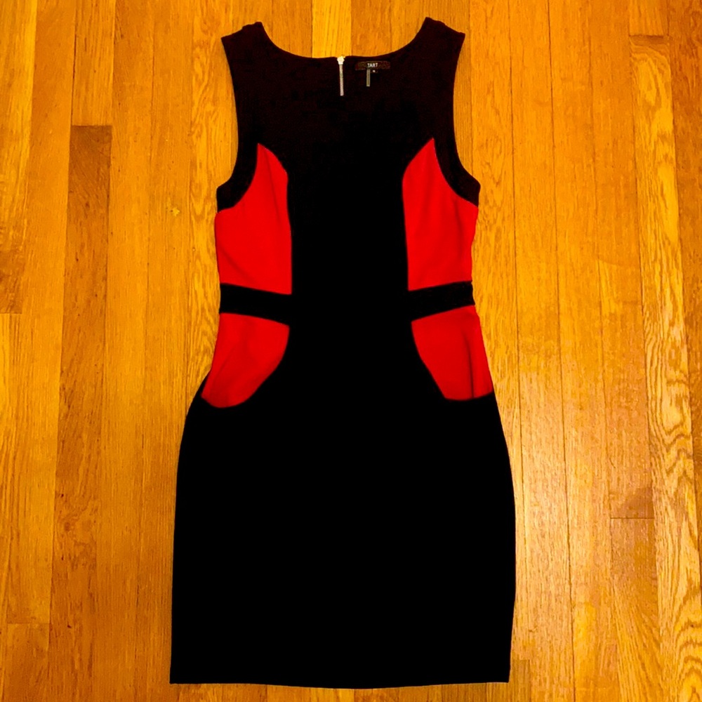 Women’s pink and black work dress